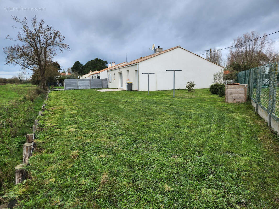 Maison à SAINT-HILAIRE-DE-RIEZ