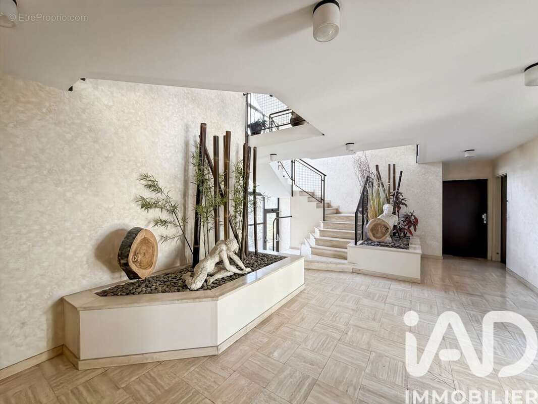 Photo 3 - Appartement à SAINT-MAUR-DES-FOSSES