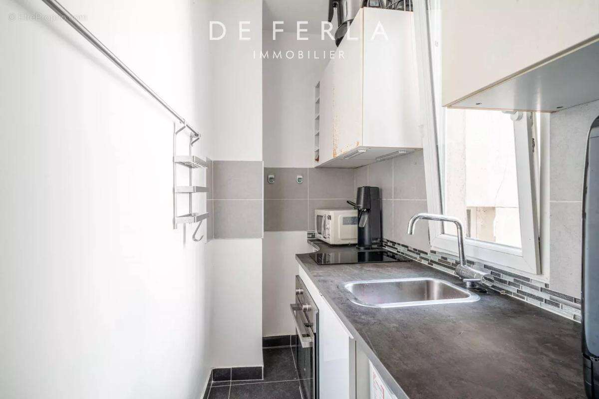 Appartement à PARIS-15E