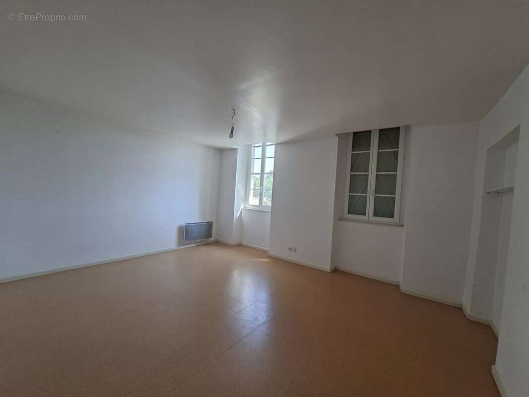 Maison en pierre avec jardin - photo 16