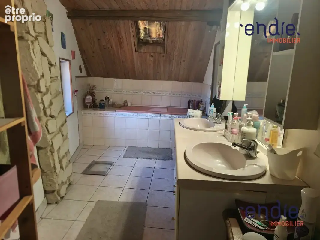 Maison 7 pièces 161 m² à vendre à Cosne-D'allier (03430) - photo 8