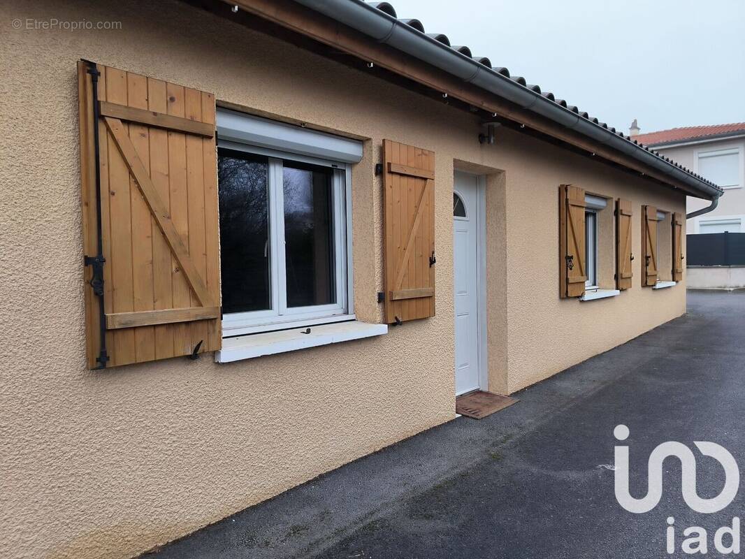 Photo 1 - Maison à FAREINS