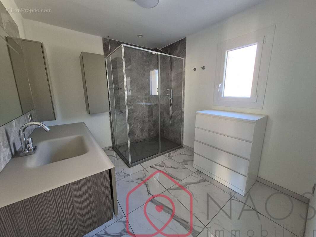 Maison à VILLENEUVE