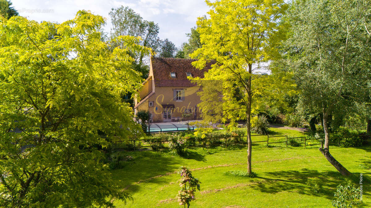 Maison à SAINT-JEAN-DES-ECHELLES
