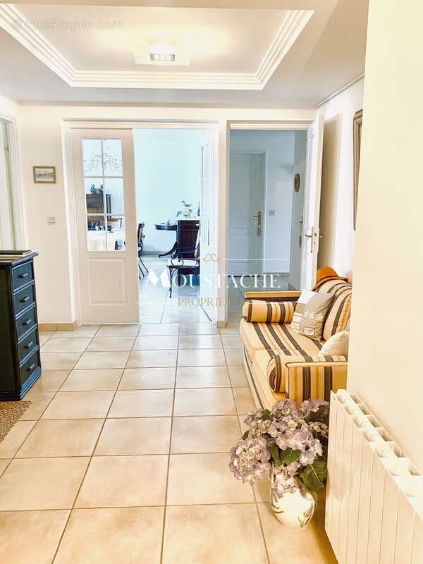 Bel appartement dans résidence sécurisée - terrasse en coeur de ville - - photo 18