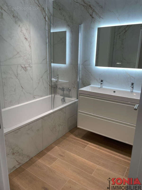 Appartement à NOGENT-SUR-MARNE