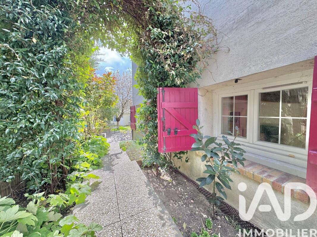 Photo 1 - Maison à VILLIERS-SUR-MARNE