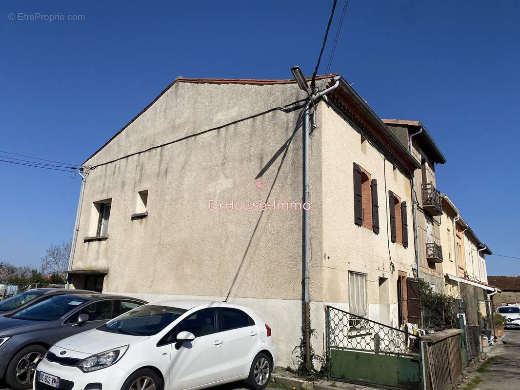 Maison à LA TOUR-DU-CRIEU