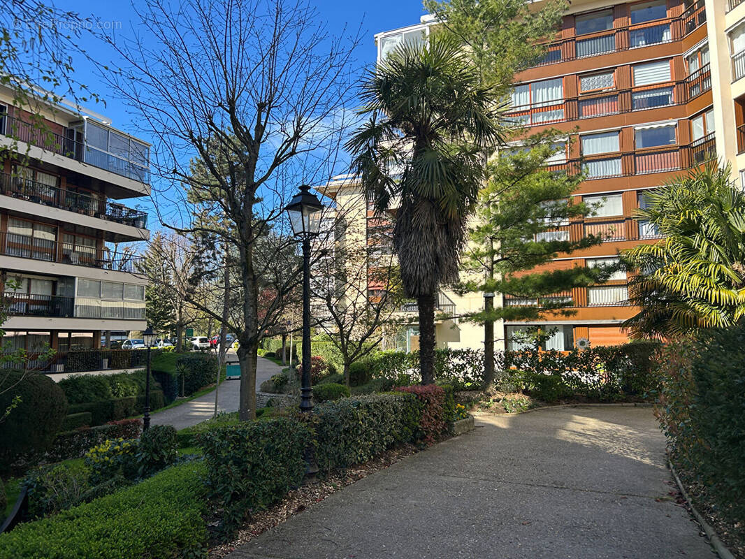 Appartement à LE CHESNAY