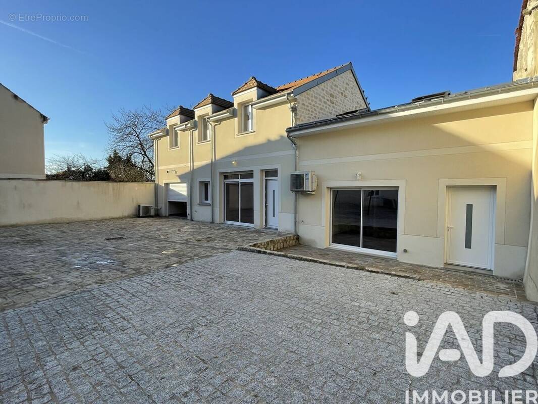 Photo 1 - Maison à FREPILLON