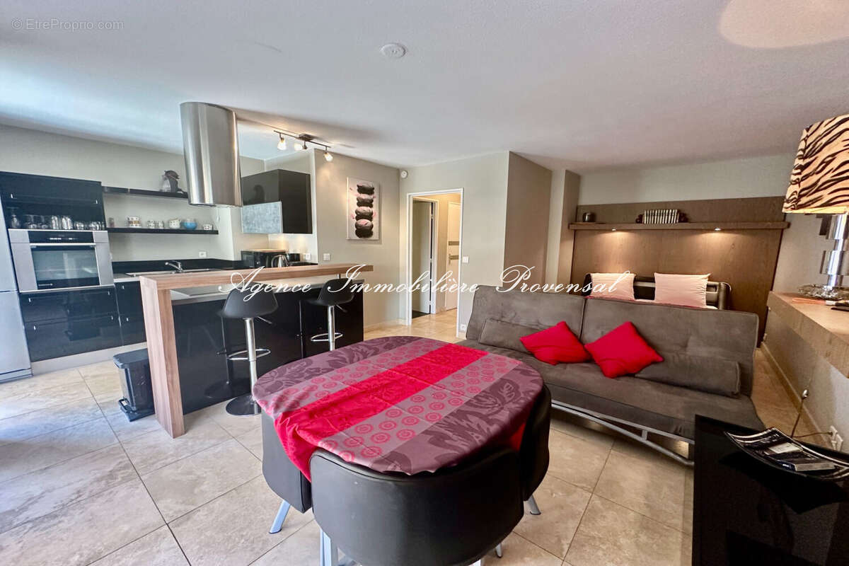 Appartement 33 m² à Sainte-Maxime  - photo 3