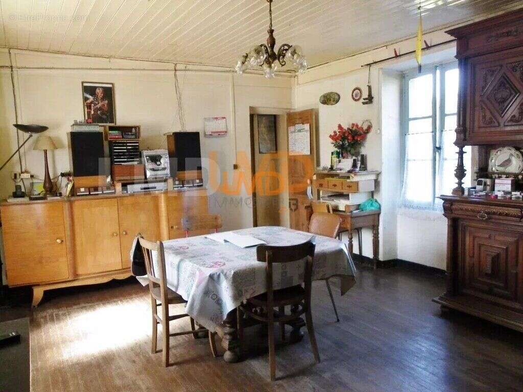Maison à FIRMI