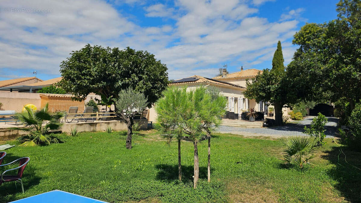 Villa Narbonne 7 pièce(s) 220 m2 - photo 6