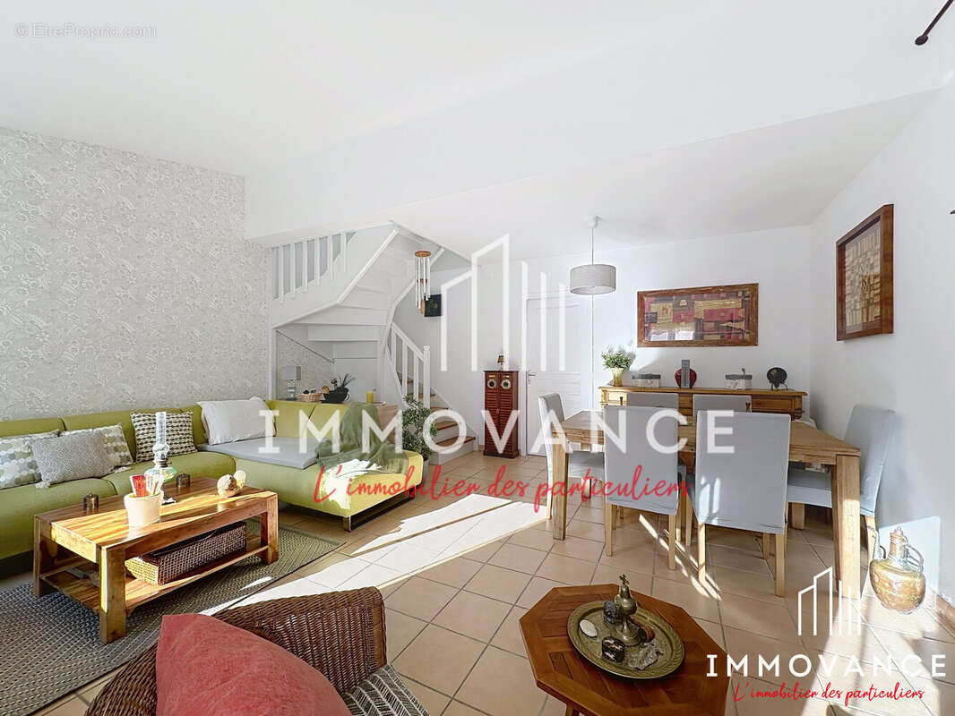 Maison à SAINT-JEAN-DE-VEDAS