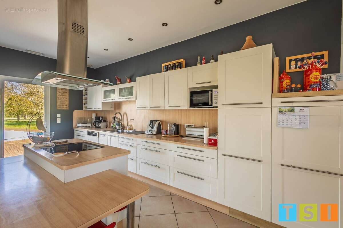 Maison à MARTRES-TOLOSANE