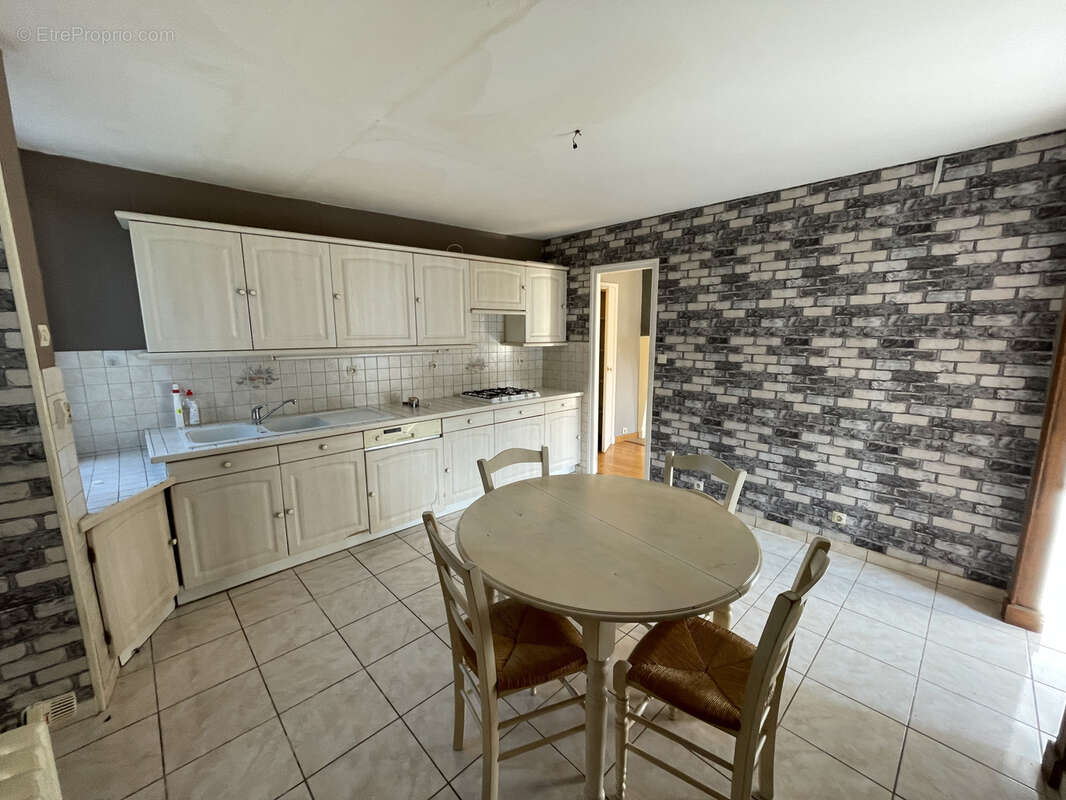 Maison à LATRECEY-ORMOY-SUR-AUBE