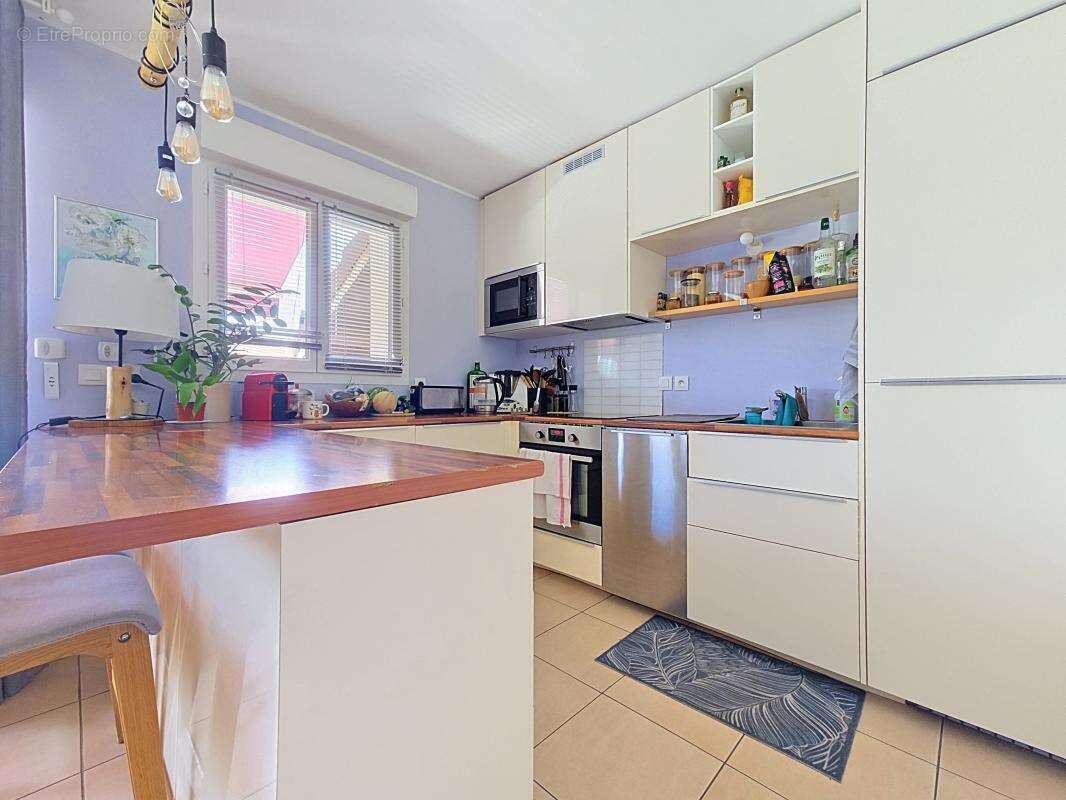 Appartement à AMANCY