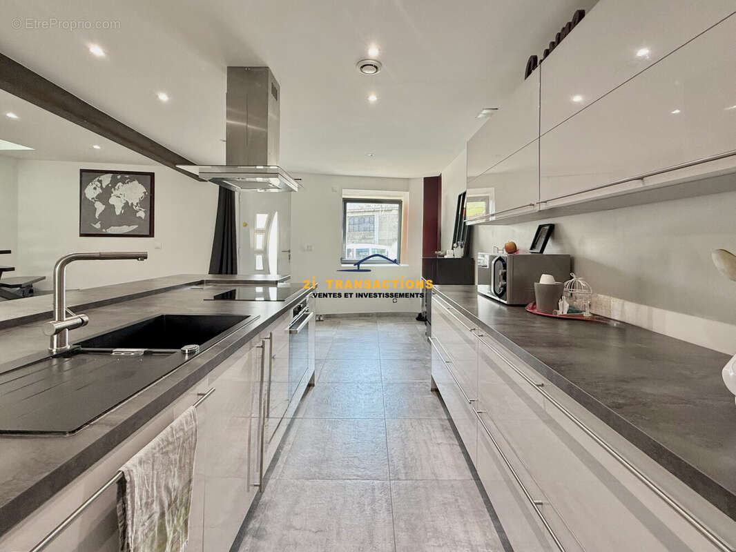 Appartement à CHATEAUNEUF