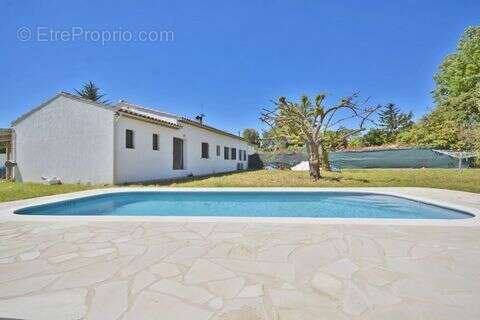 Maison à MOUGINS