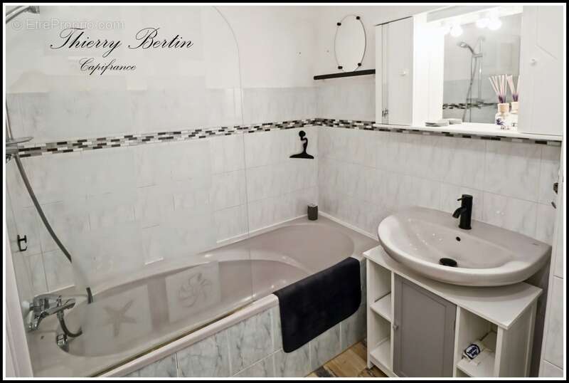 Appartement à FREJUS