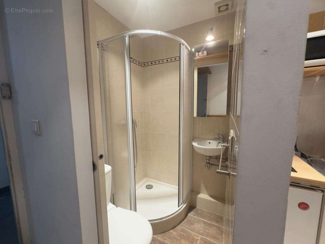 Spécial Investisseur – Chambre de service 11,26 m² - photo 4