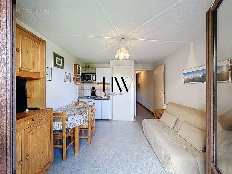 Appartement à DEMI-QUARTIER