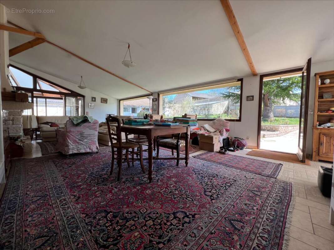 Maison à WARMERIVILLE