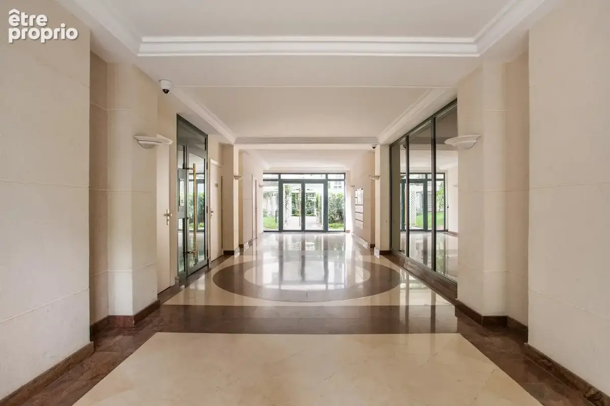 Neuilly - penthouse avec terrasses - photo 16