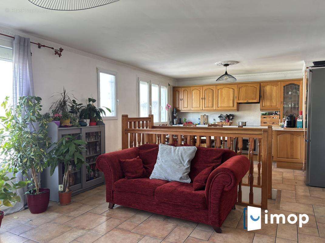 Maison à BRIE-COMTE-ROBERT