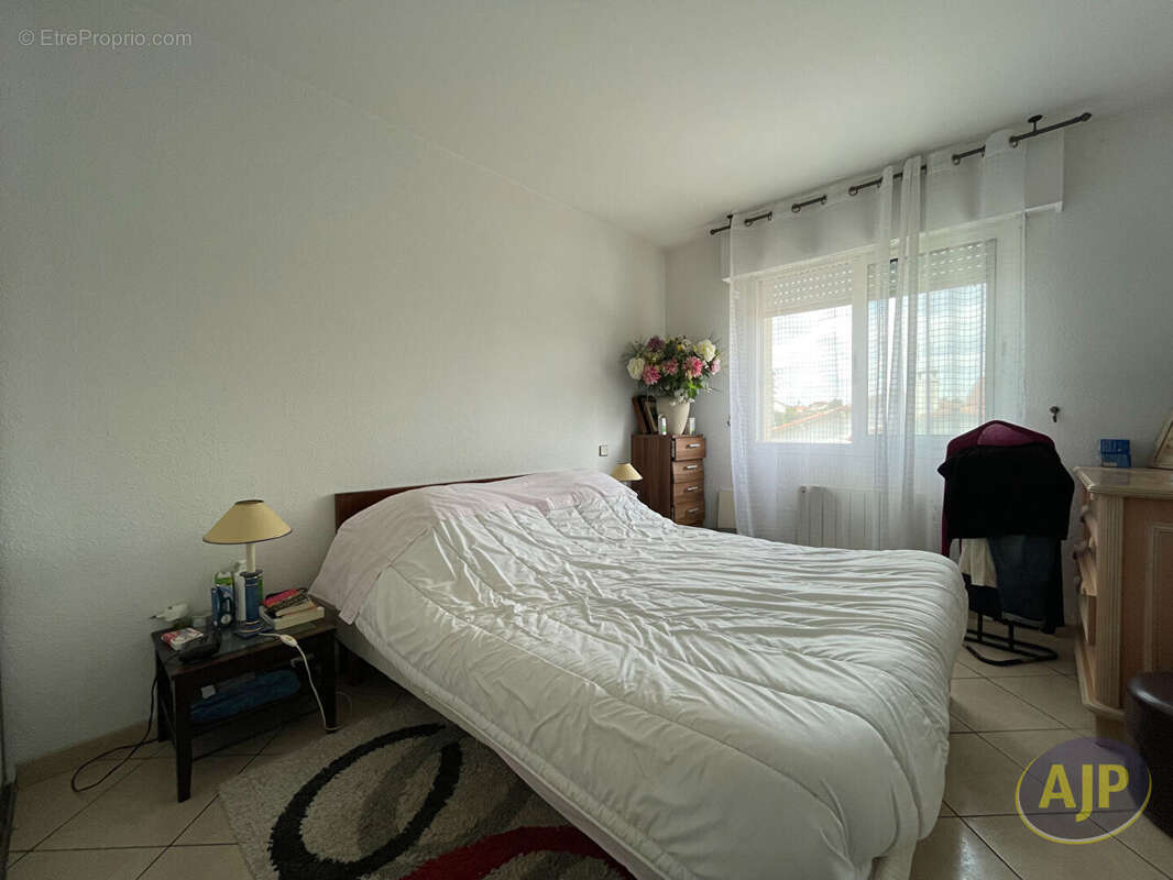 Appartement à SAINTES