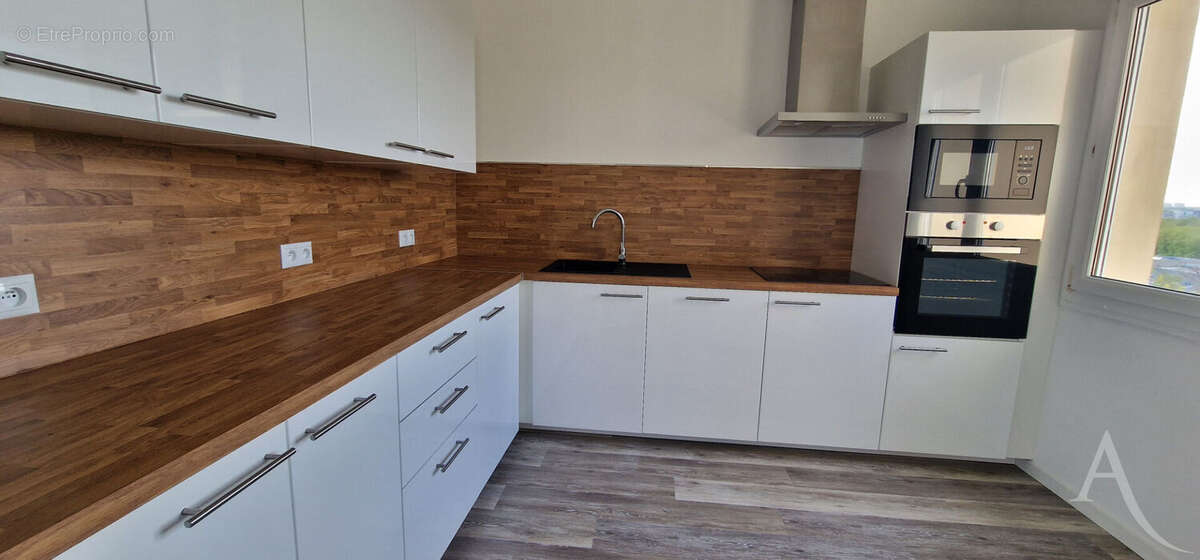Appartement à MONDEVILLE