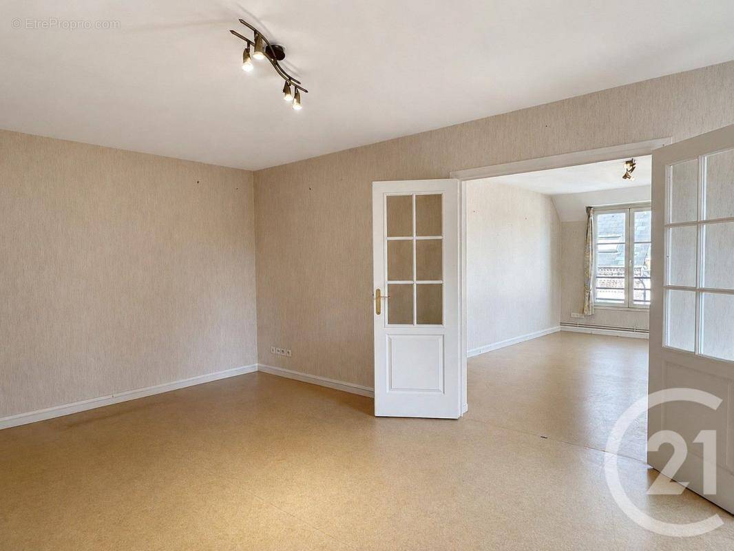 Appartement à MONTREUIL