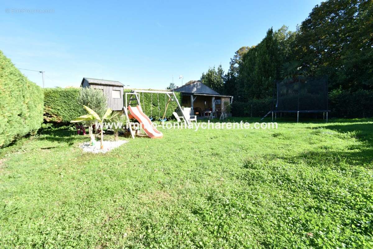 Maison à TONNAY-CHARENTE