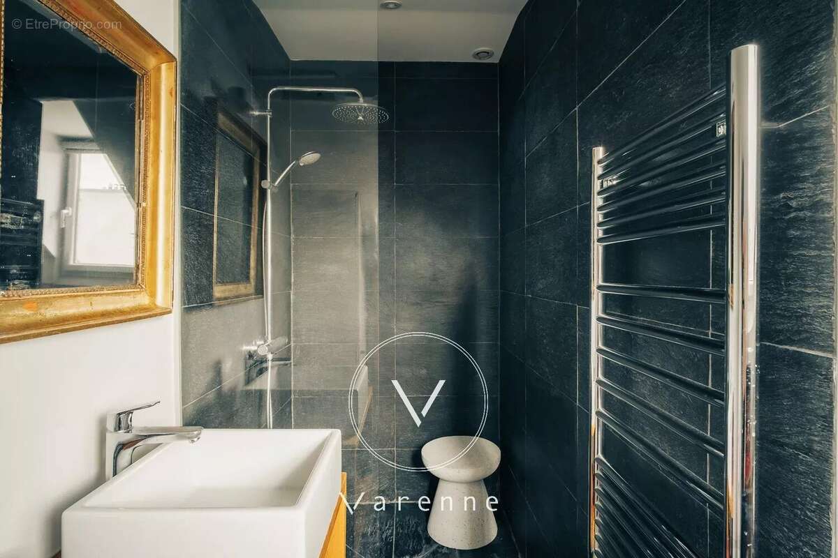 Appartement à PARIS-6E