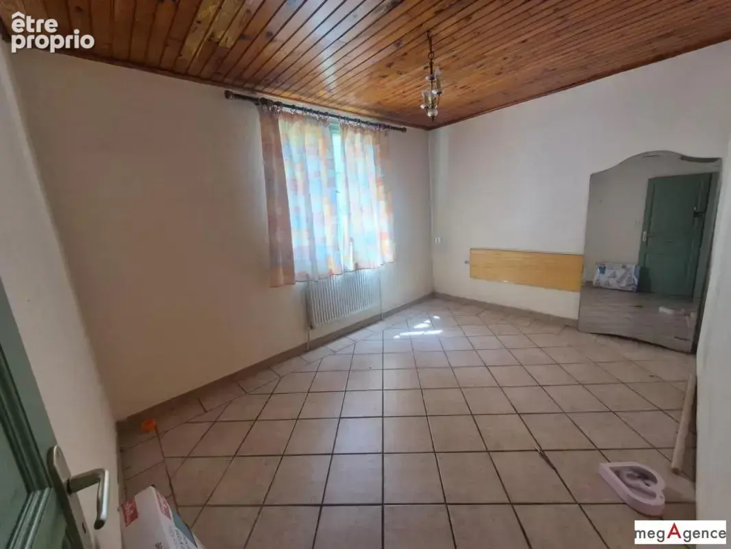 Maison de 363 m², 11 chambres et fort potentiel - photo 11