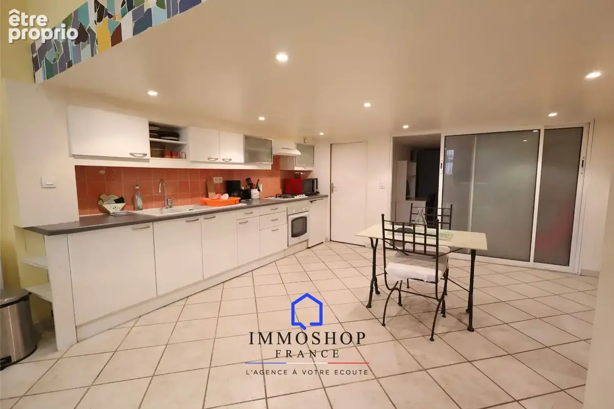Loft 104 m2 - Quartier Saint-Charles (13001) - photo 3