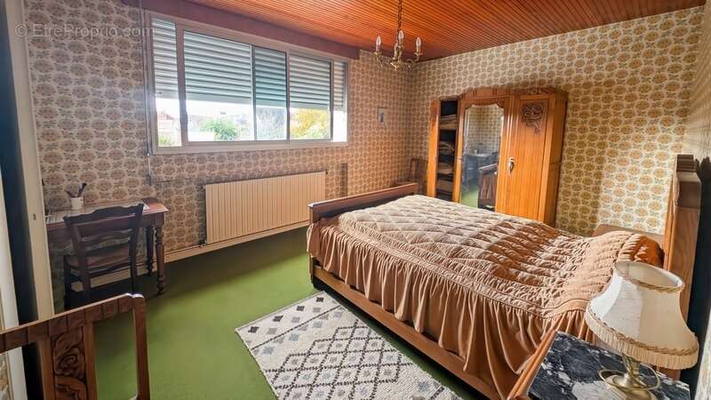 Maison à LANOUAILLE