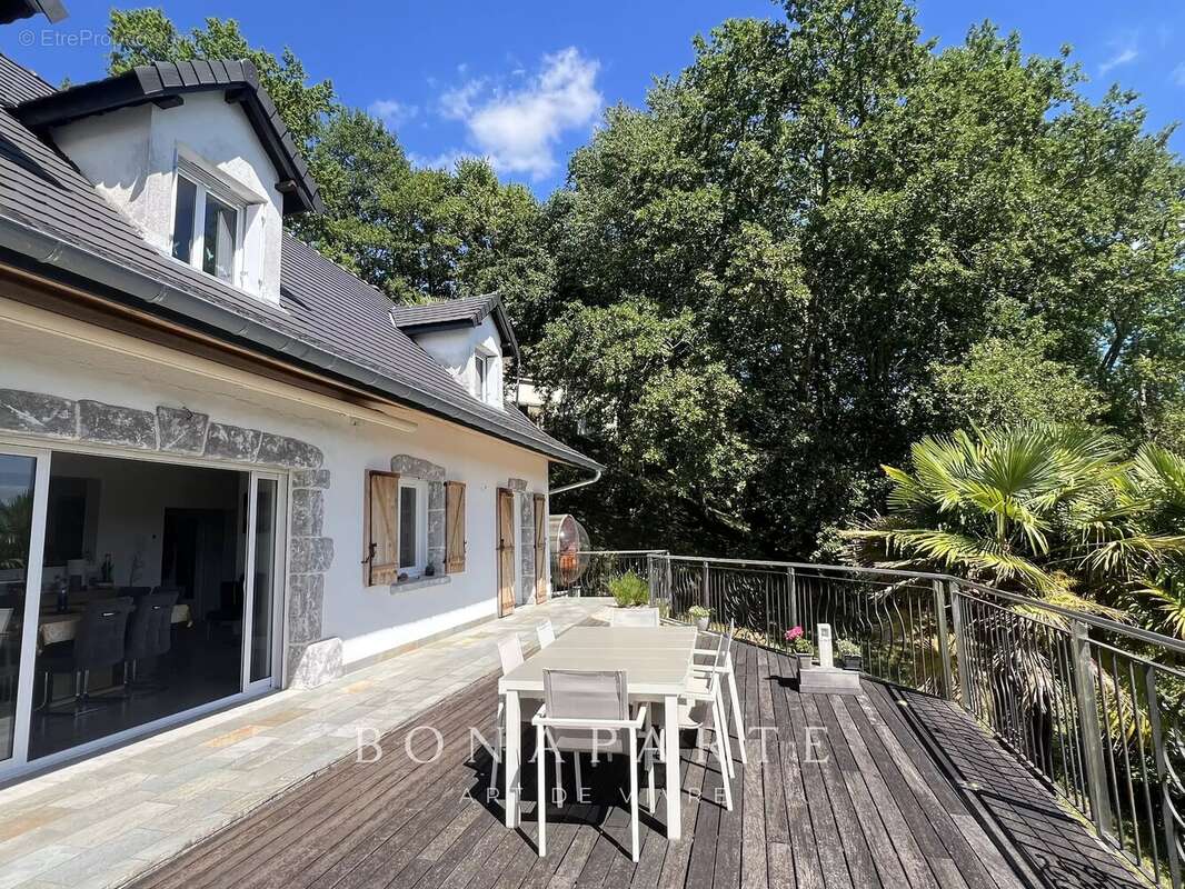 Pau coteaux sud – maison vue pyrénées  4 chambres + sous-sol 70 m² - photo 4
