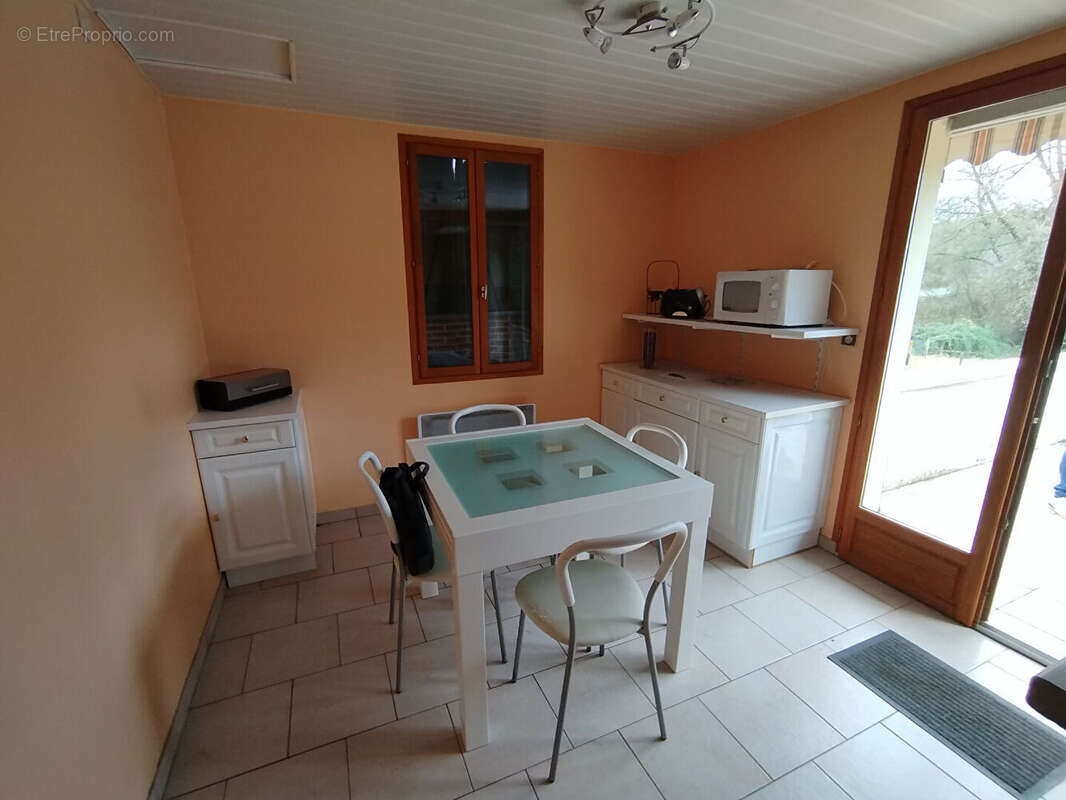 Maison à SEMUR-EN-VALLON