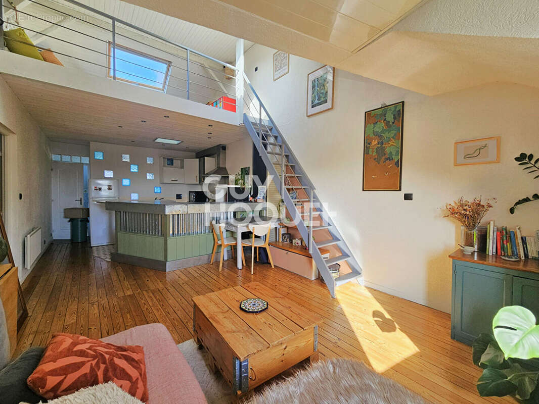 Appartement à NANTES