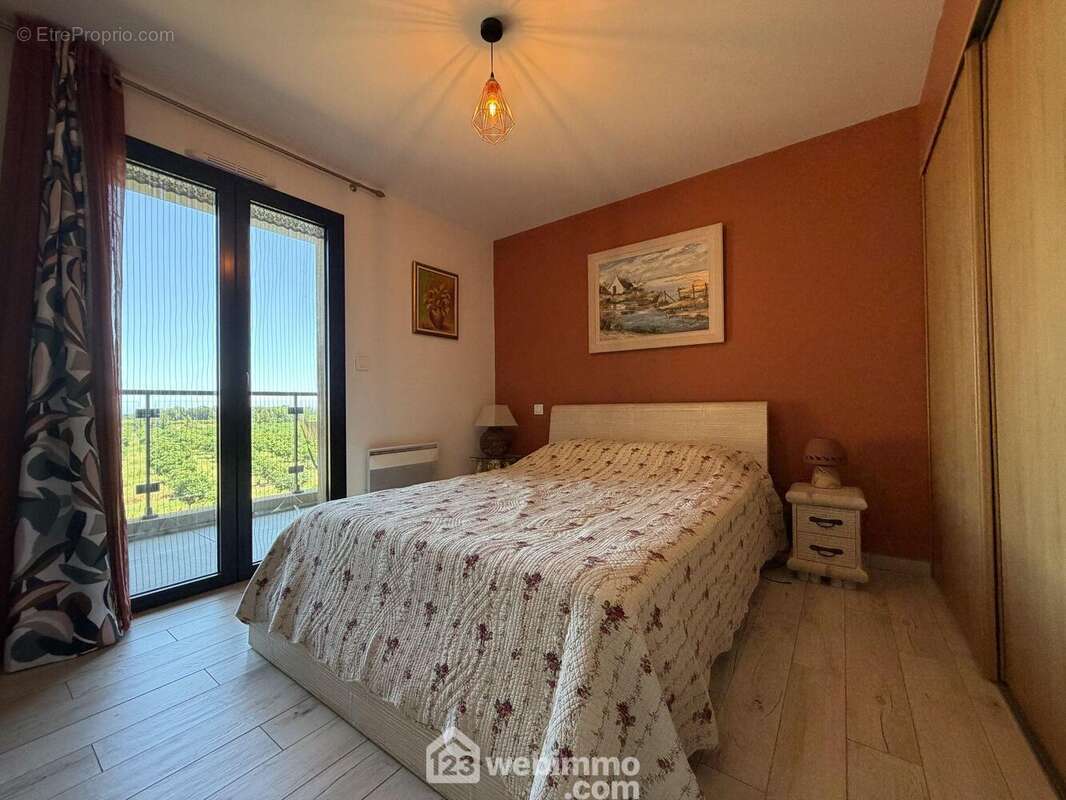 Chambre n°2 de 12,60 m2