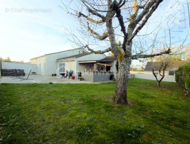 Maison à MOISSY-CRAMAYEL