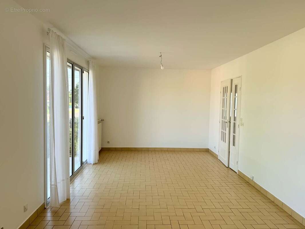 Maison à DIOU