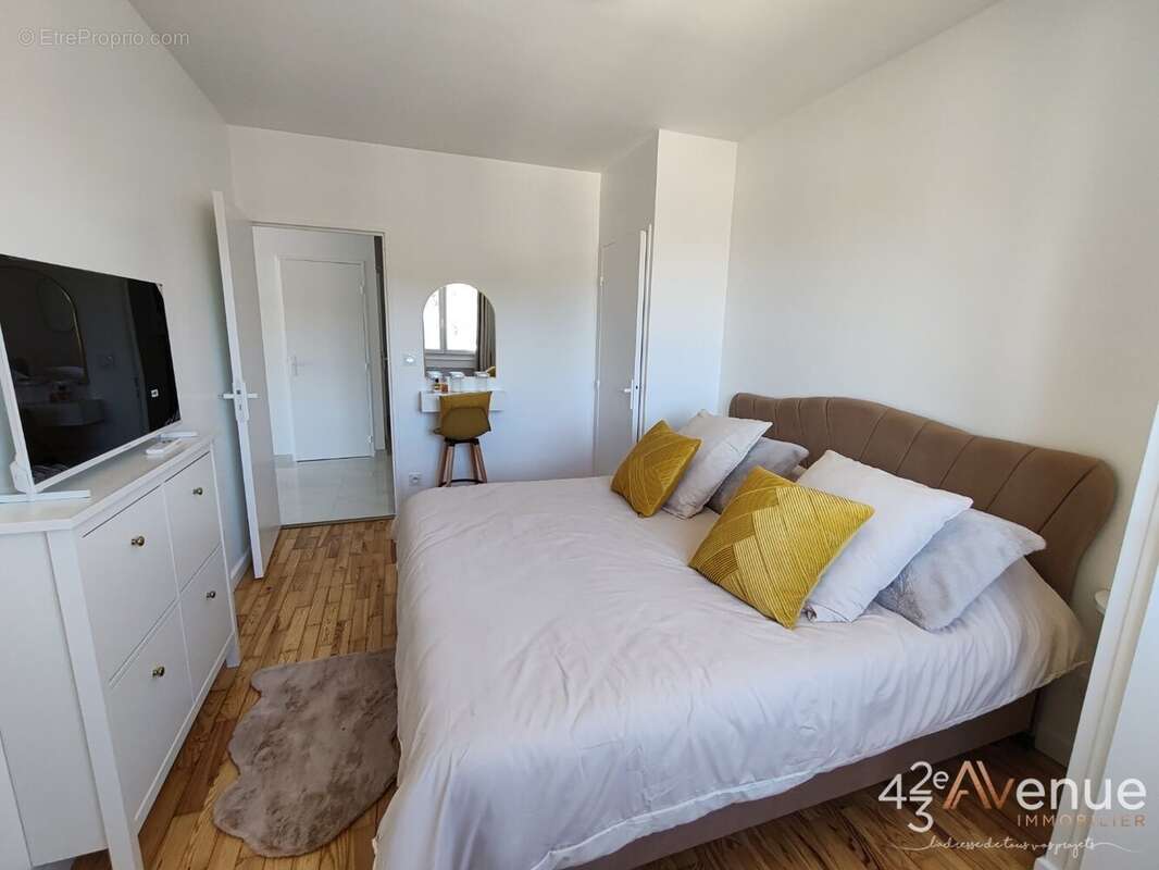 Appartement à SAINT-ETIENNE