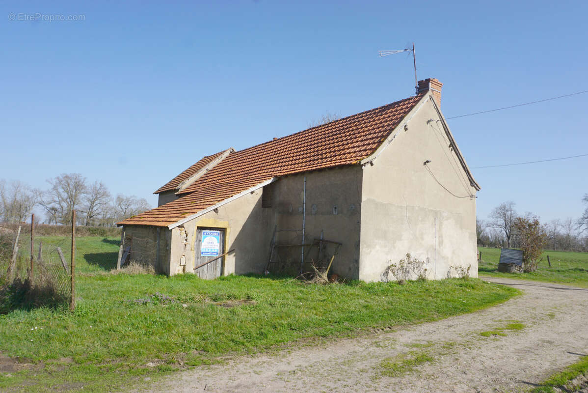 Maison à PARAY-LE-MONIAL