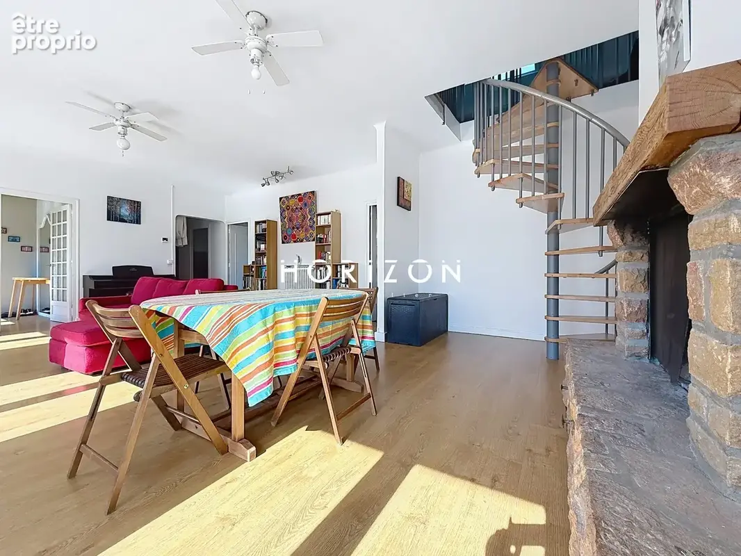 Maison 5 pièces 175 m² à vendre à Beauregard (01480) - photo 6