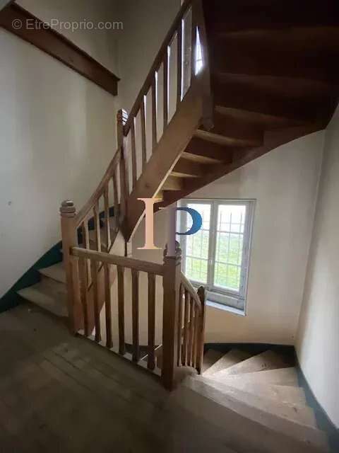 Appartement à LA CLAYETTE