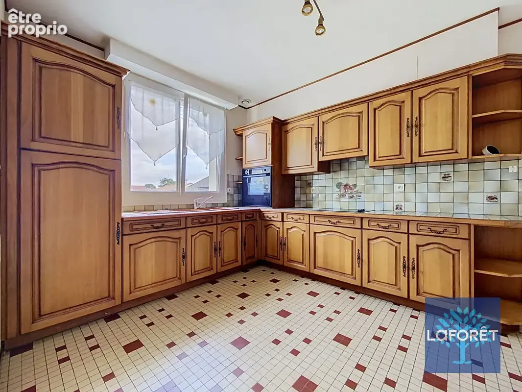 Maison d'habitation à Chantonnay 4 pièce(s) 86,3 m2 - photo 2