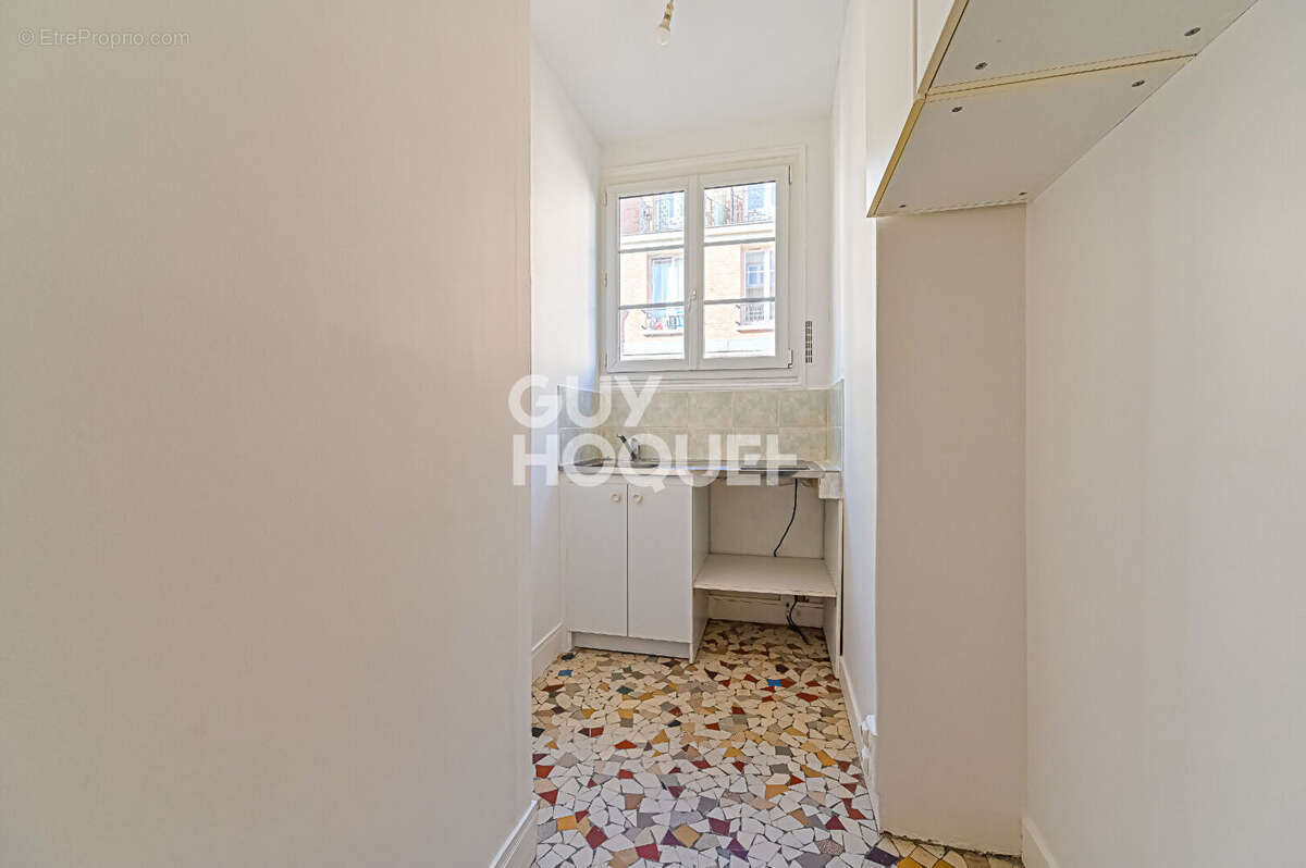 Appartement à PARIS-12E