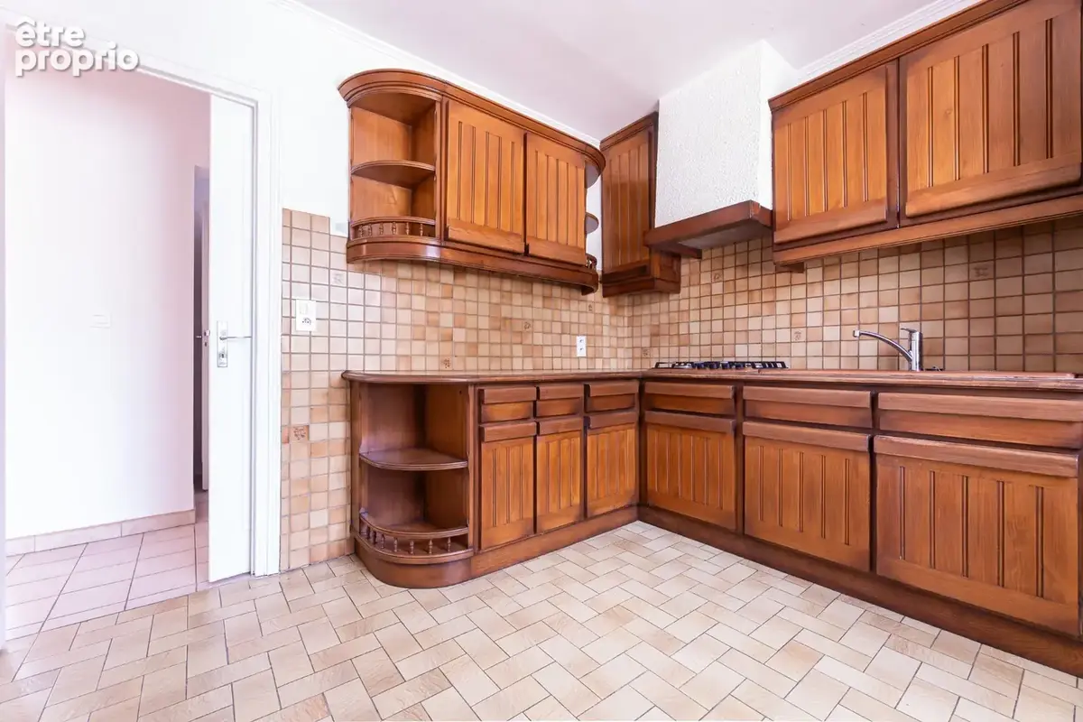 BILLÈRE (64) – Maison familiale de 126 M² – 4 chambres et bureau – Terrasse, garage et grand jardin - photo 16